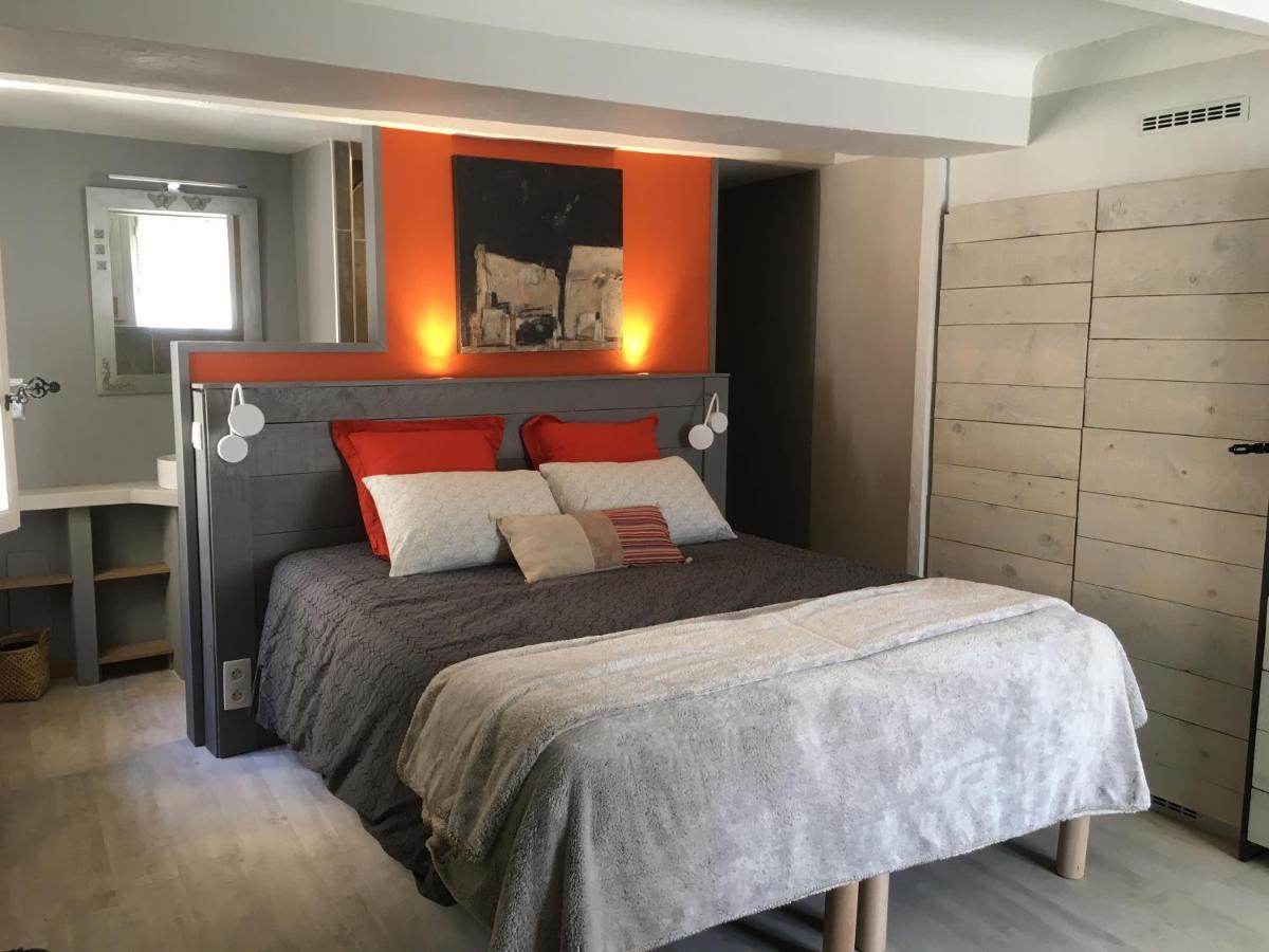 فيلا La 54 Provence LʼIsle-sur-la-Sorgue المظهر الخارجي الصورة