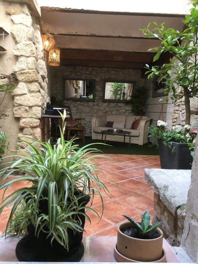 فيلا La 54 Provence LʼIsle-sur-la-Sorgue المظهر الخارجي الصورة